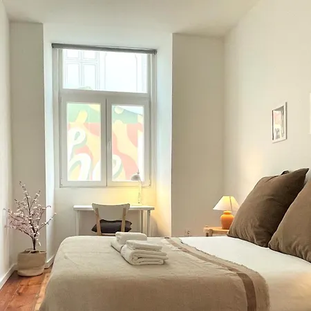 Sj2de Heart Of Lisbon, 1min To Augusta Arch! Spacious 2 Apts With 4br& 2ba Лісабон