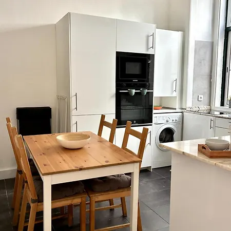 Sj2de Heart Of Lisbon, 1min To Augusta Arch! Spacious 2 Apts With 4br& 2ba * Lissabon