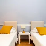 Sj2de Heart Of Lisbon, 1min To Augusta Arch! Spacious 2 Apts With 4br& 2ba アパート