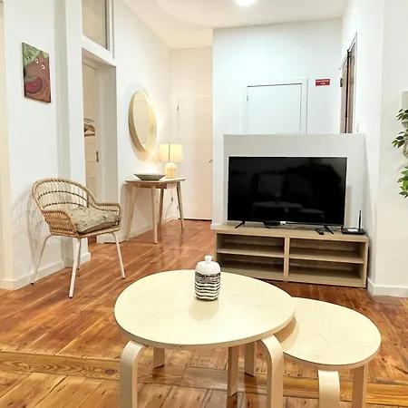 Sj2de Heart Of Lisbon, 1min To Augusta Arch! Spacious 2 Apts With 4br& 2ba شقة *