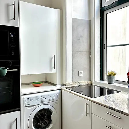 Sj2de Heart Of Lisbon, 1min To Augusta Arch! Spacious 2 Apts With 4br& 2ba Διαμέρισμα Lisboa