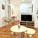Sj2de Heart Of Lisbon, 1min To Augusta Arch! Spacious 2 Apts With 4br& 2ba Apartment *