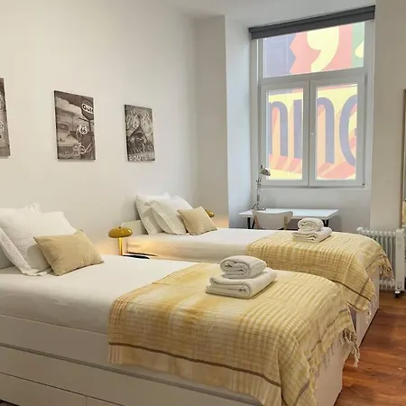 Sj2dee Heart Of Baixa New Air Conditioning Spacious 2 Apts 4br2ba Apartman Lisboa